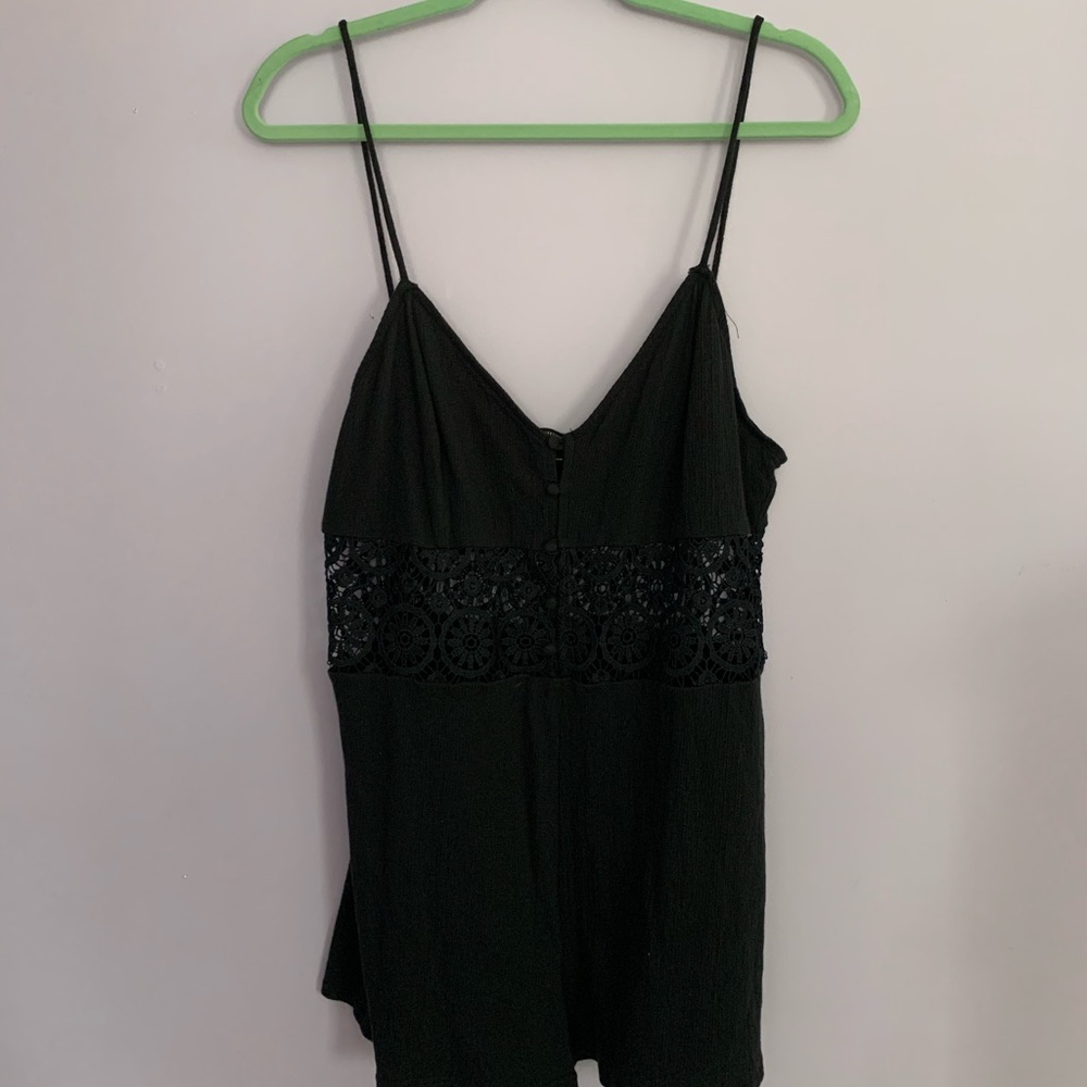 URBAN OUTFITTERS LACE ROMPER